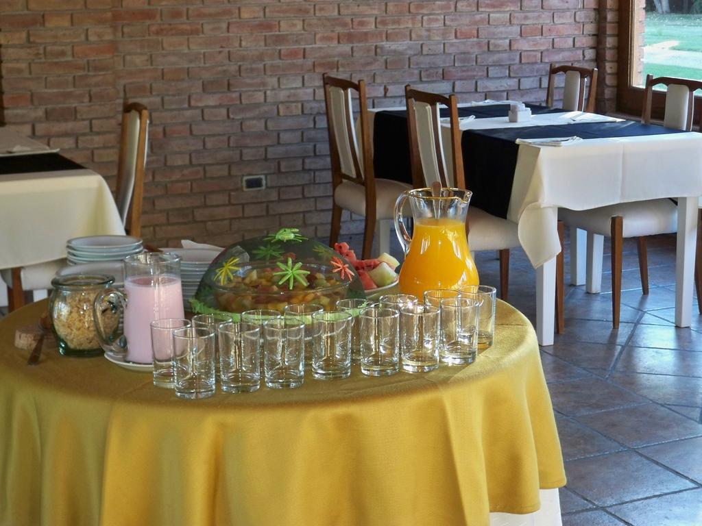 Suter Petit Hotel San Rafael  Eksteriør bilde